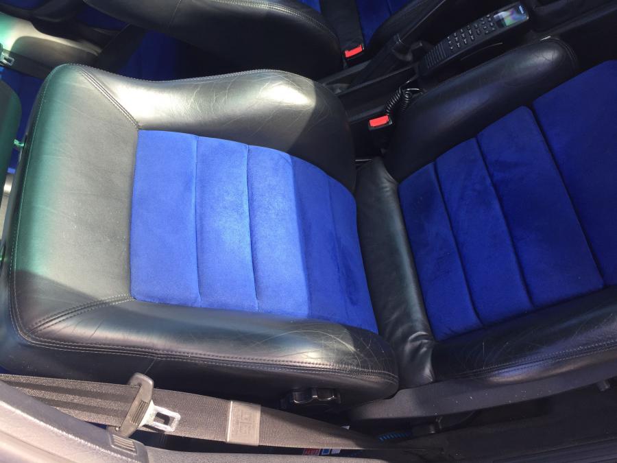 Детали интерьера Audi S6 Plus (4A, C4) 1996 года  (фото 33 из 58)